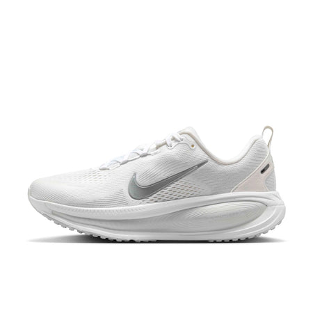 Nike Vomero 18 W - HM6804-104
