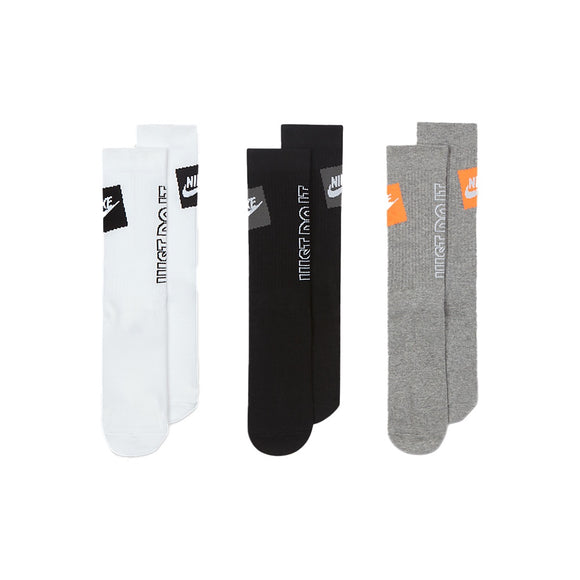 Nike Sportswear Everyday Essential Crew Socks (3 Pairs) - DA2583-903